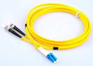 PATCH CORD LC/ST DUPLEX MM 62.5/125 20M