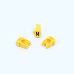 ANILHA WIC AMARELO LETRA M – PACOTE C/100