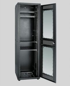 RACK 19POL/L800 X 44U X 1000MM PISO PORTA E FUNDO PERFURADOS