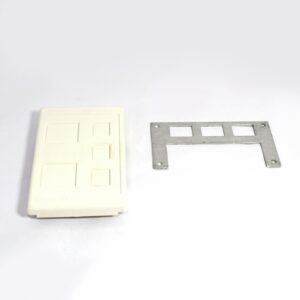 PORTA EQUIPAMENTO SLIM 2 TOM QUAD + 3 RJ45 BRANCO